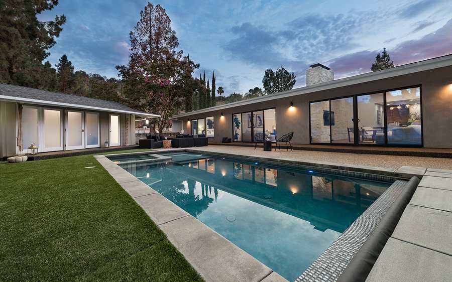 Dona Evita Residence
