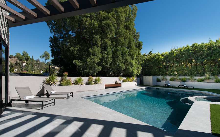 Hillgrove Residence