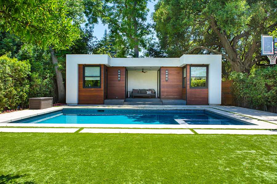 Milbank Residence