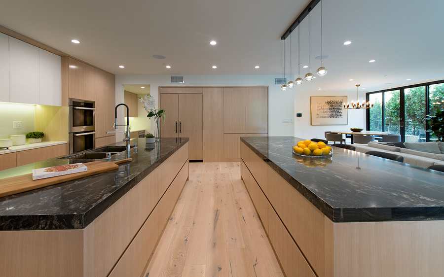 Vantage Residence